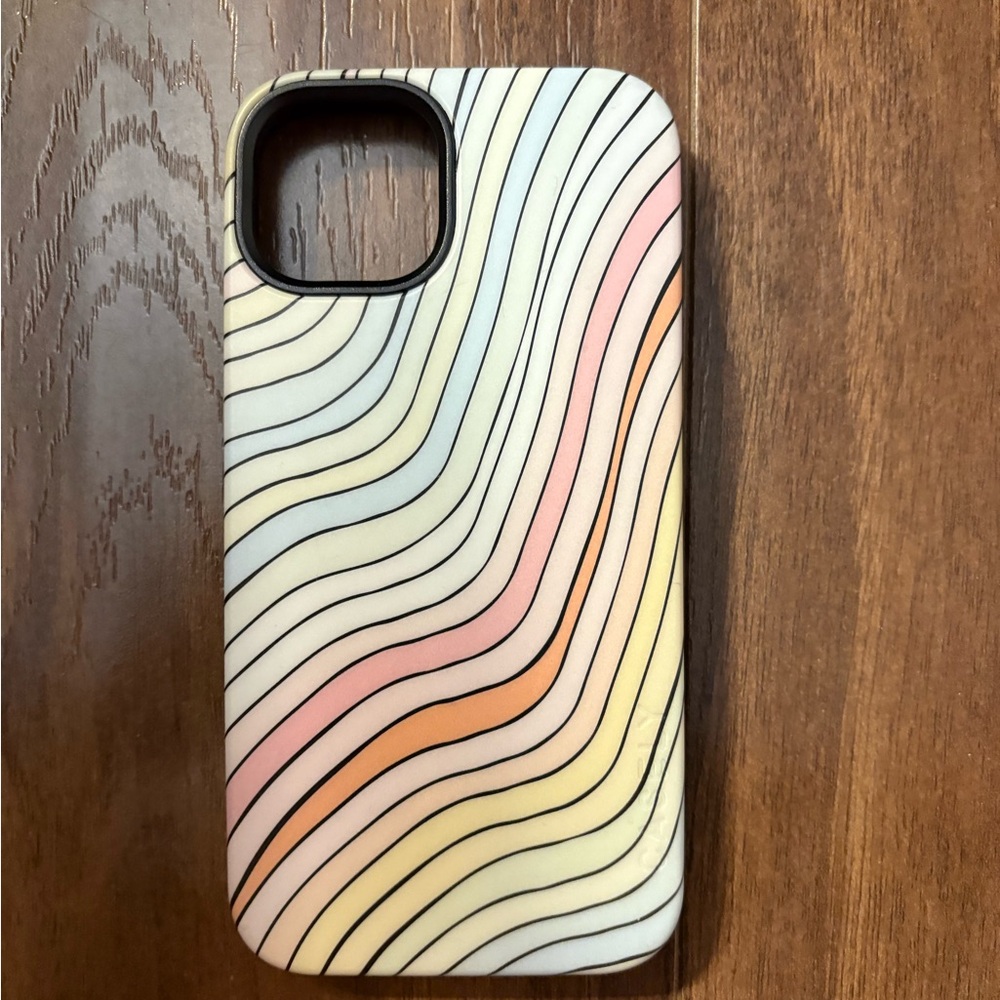Wave Pattern Phone Case with Pastel Hues